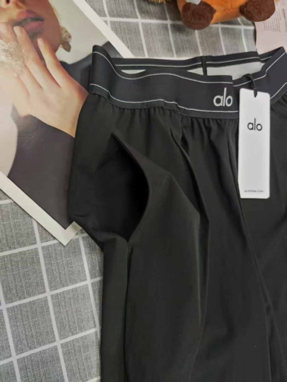 NWT ALO Yoga Suit Up Trouser 🍁 Black Wide-Leg Sports Pants🍹( Regular ) - Picture 5 of 8